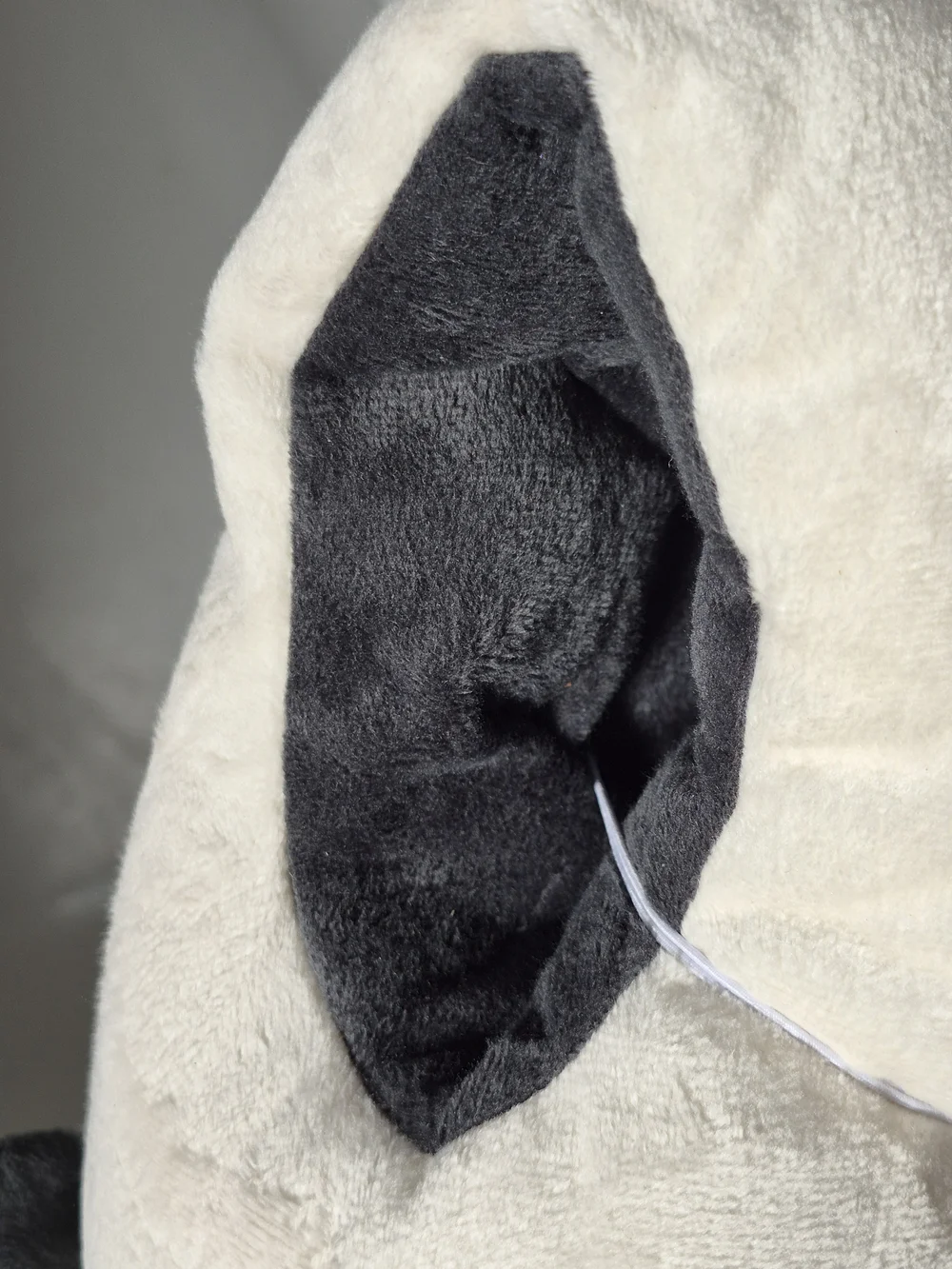 Cat & Jack Plush Penguin Plushie - Black & Cream Slippers Suze XL (6)